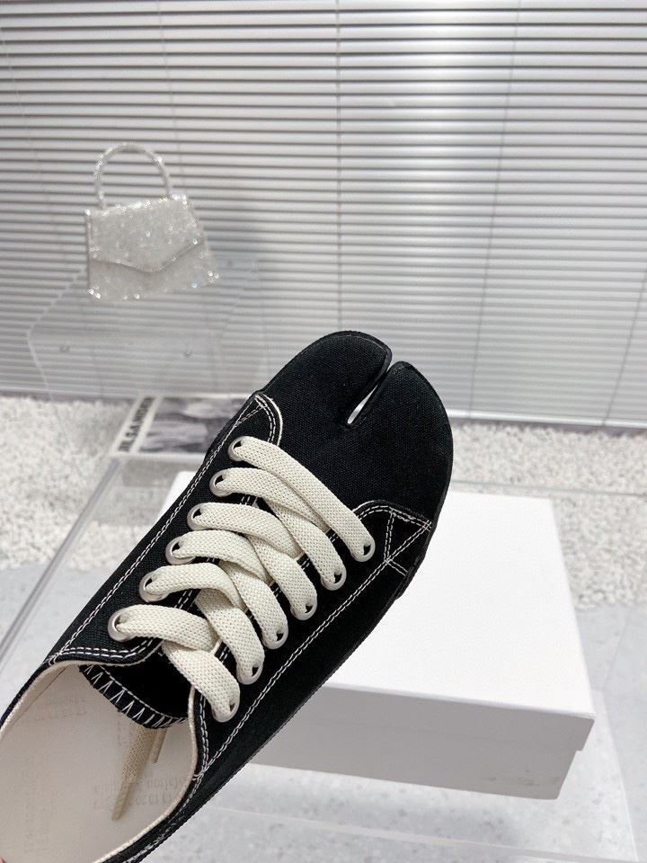 Maison Margiela Shoes